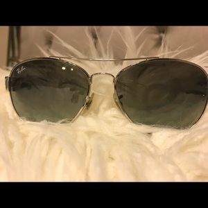 Ray Ban aviators